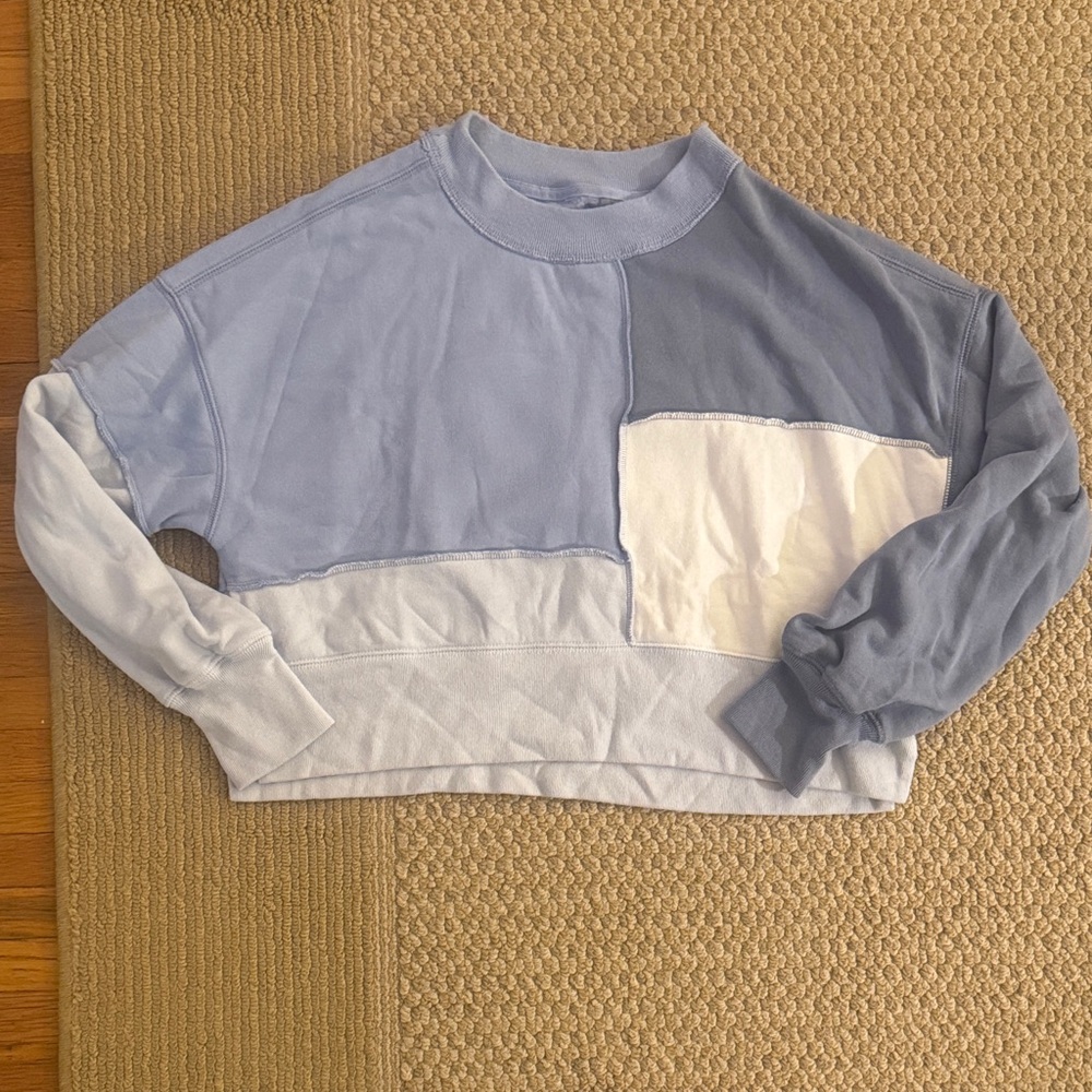 Abercrombie & Fitch Light Blue and White Colorblock Sweatshirt